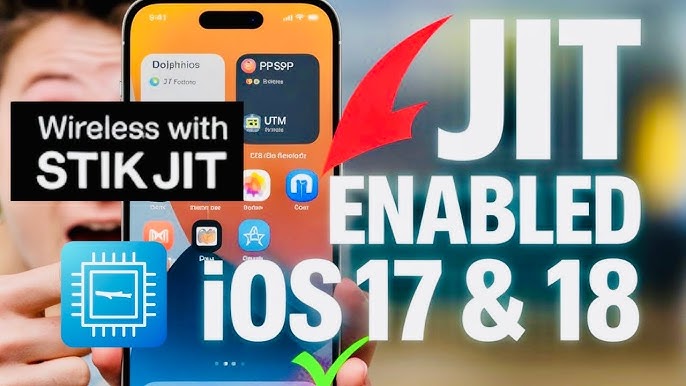 Which iOS versions are supported by DolphiniOS?